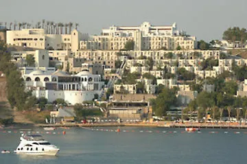 Joy Club Hotel
